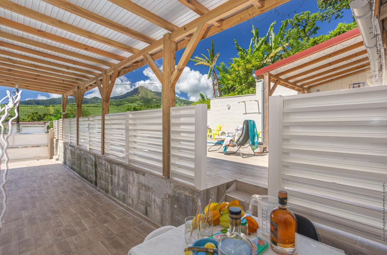 Heliconia - Appt Avec Piscine Partagee Appartement Saint-Pierre Buitenkant foto